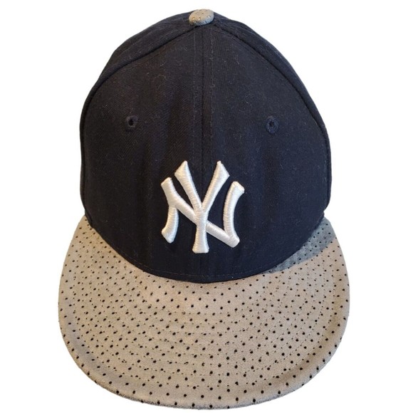 New York Yankees Jersey Team Logo 59Fifty New Era Fitted Cap Hat 7 1/2 GOOD - Picture 1 of 8